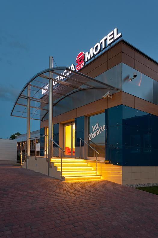 Restauracja 32 Motel Gryfice Esterno foto
